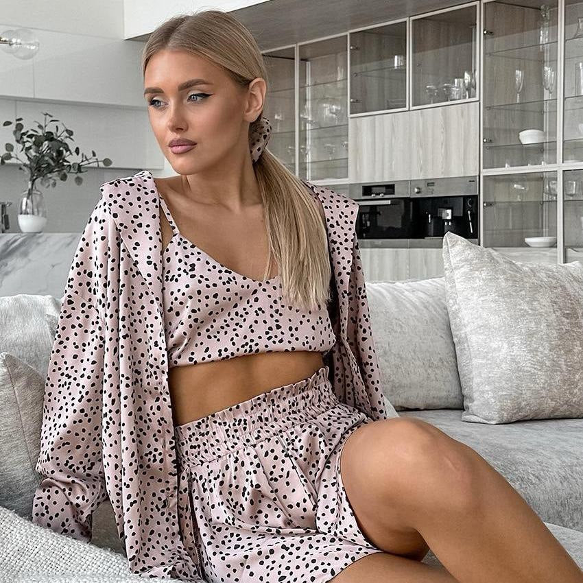 Leopard Dot Lounge Set | Chic 3-Piece Cozywear